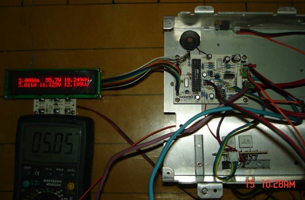 1号电池测试了近二小时放电电流恒定在5.05A.JPG