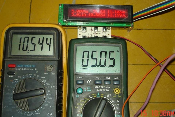 1号电池测试接近终了放电电流恒定在5.05A.JPG