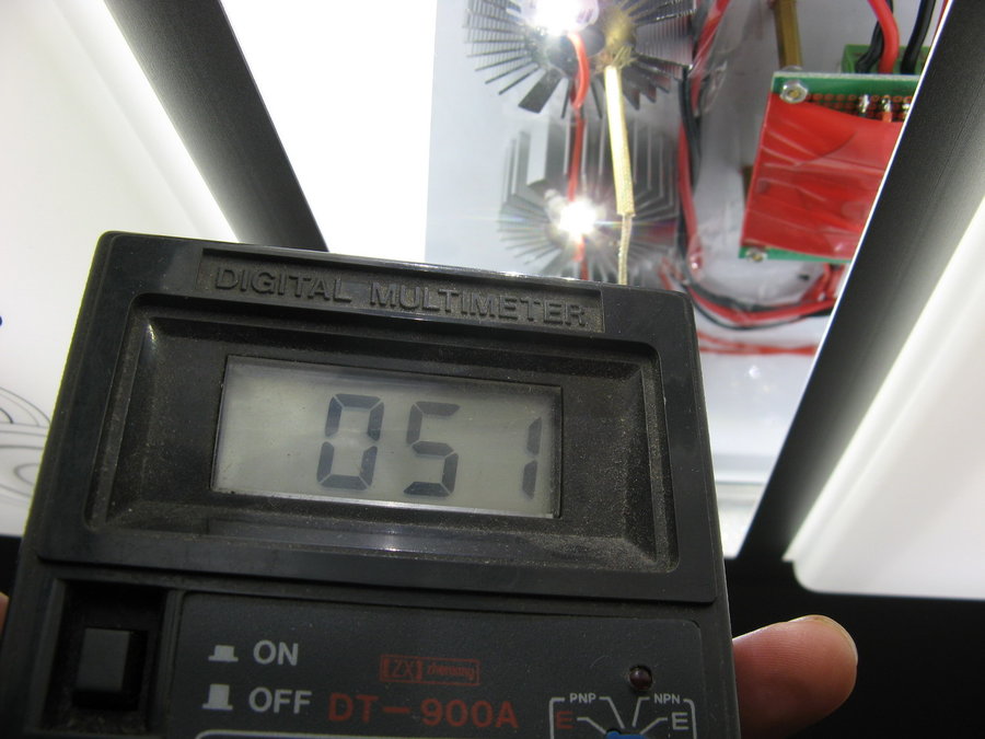LED C2.jpg