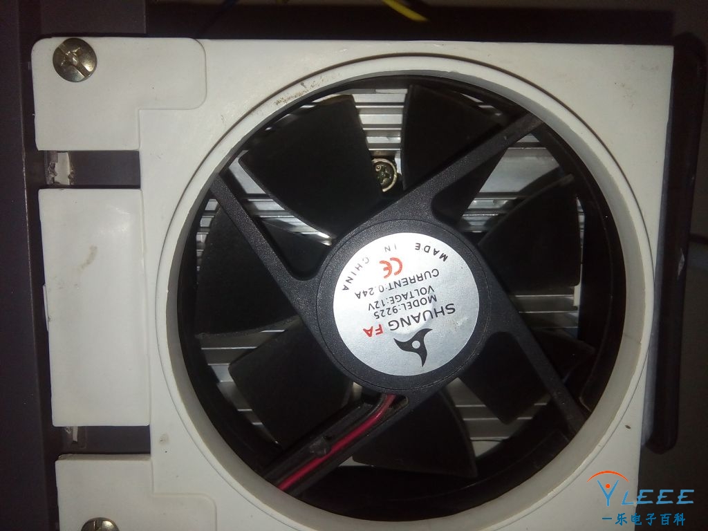 8月6日拆机 饮水机制冷套件 可以制冷水喝,也可