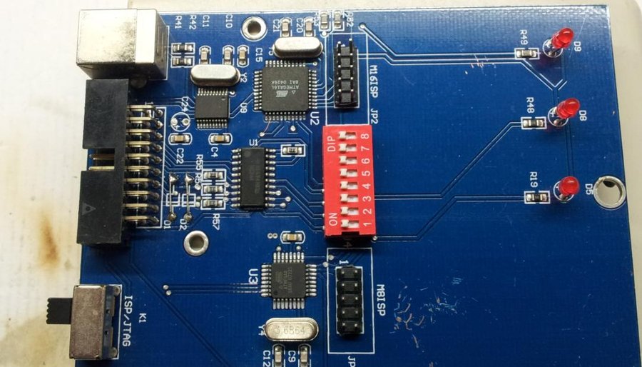 AVR2.jpg