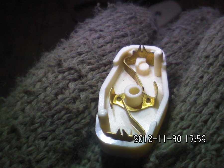 2012888.jpg