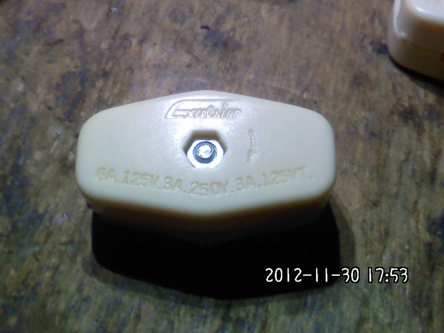 2012876.jpg