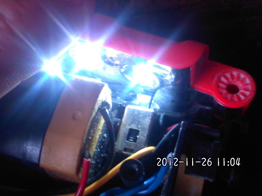 2012831.jpg
