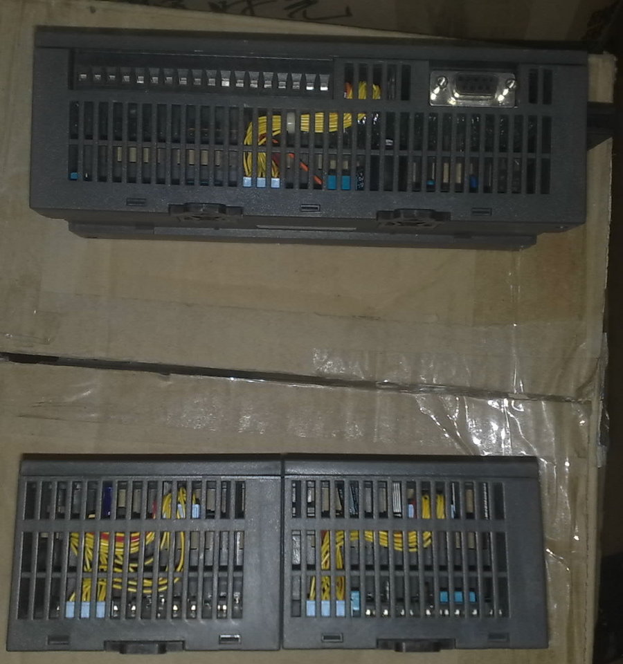 201210065457-001.jpg