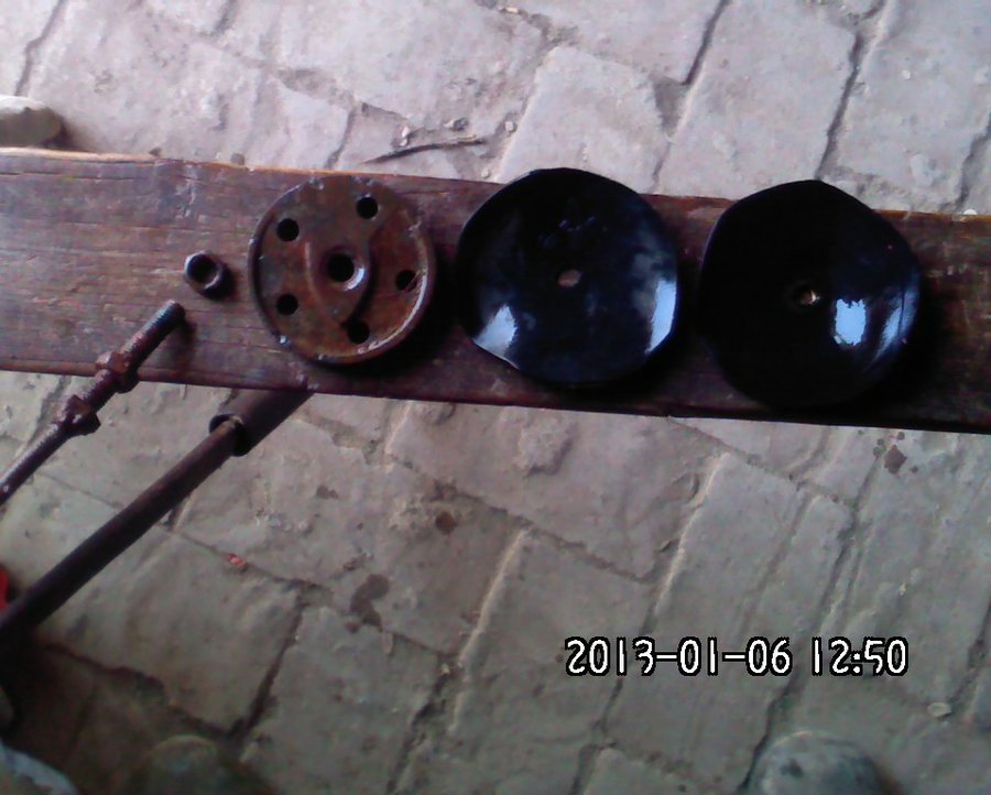 2012545.jpg