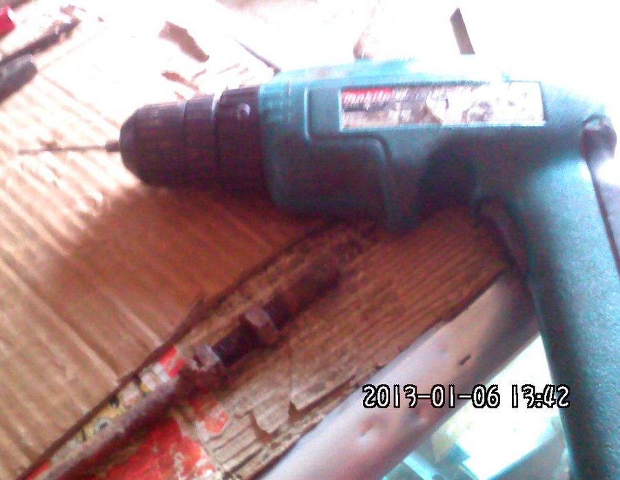 2012549.jpg