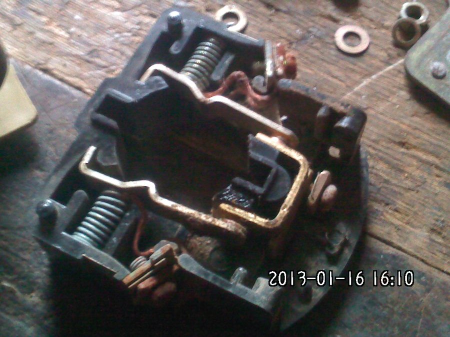 2012666.jpg