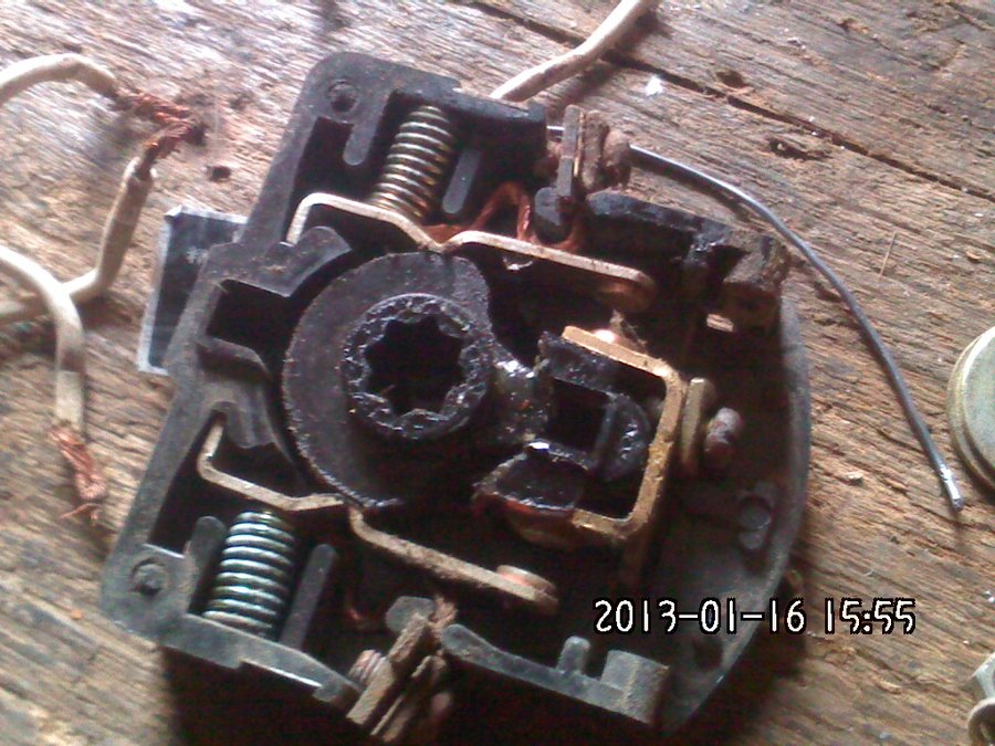 2012661.jpg