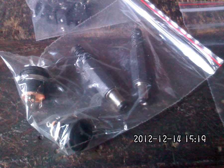 2012097.jpg