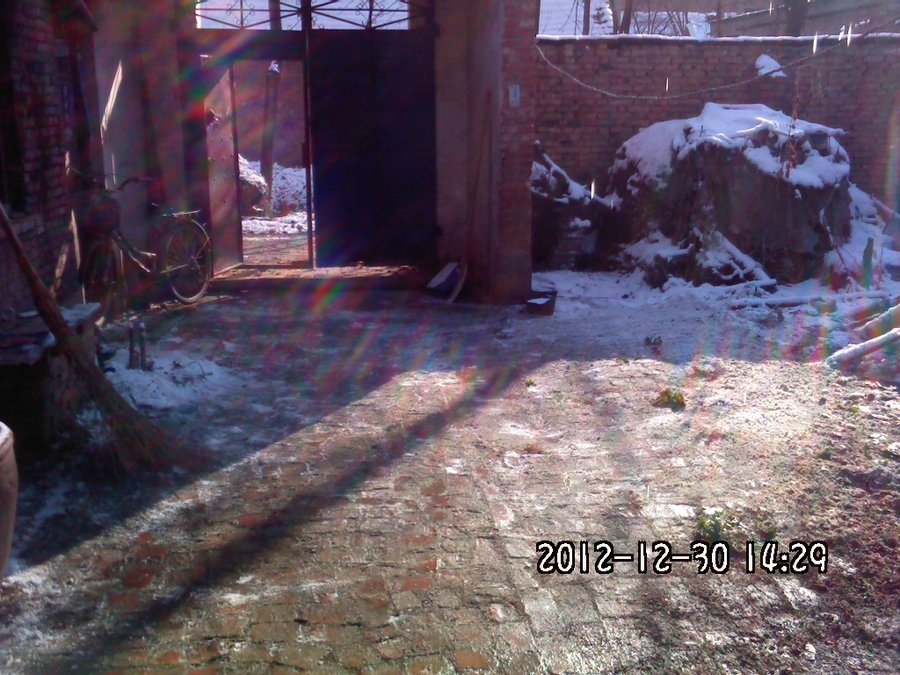 2012417.jpg