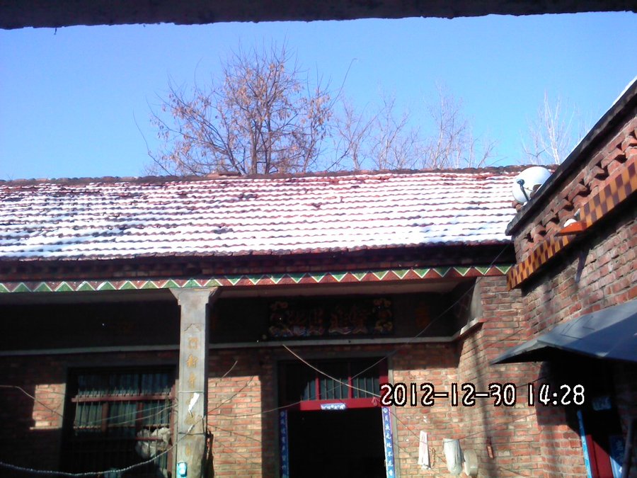 2012414.jpg