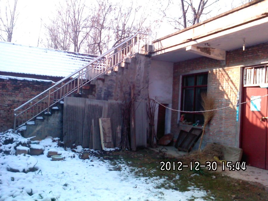 2012426.jpg