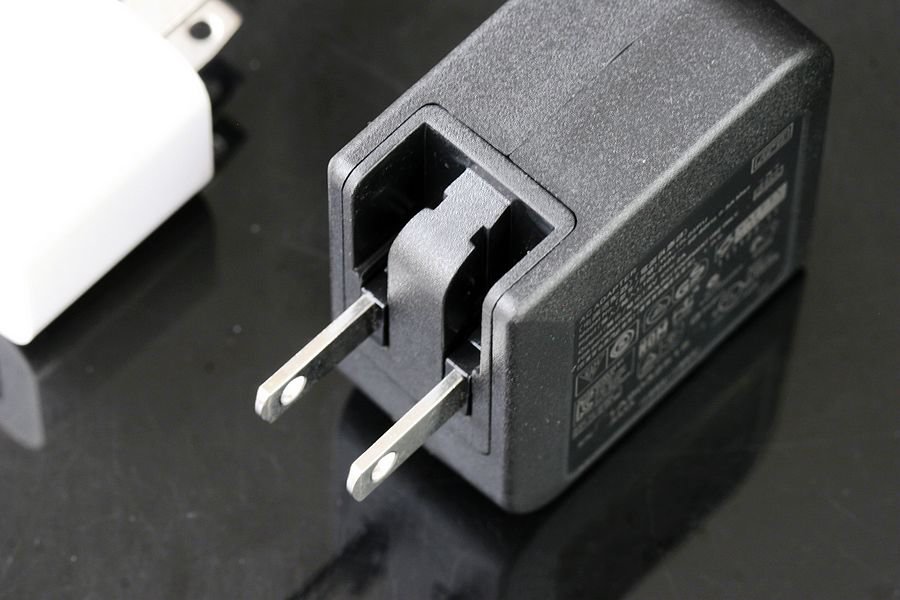 亚源APD希捷电源5V2A-06.jpg