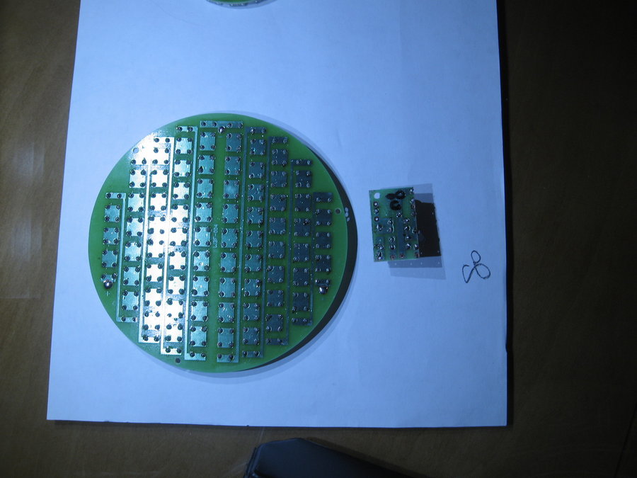 80珠灯板及驱动背面.JPG