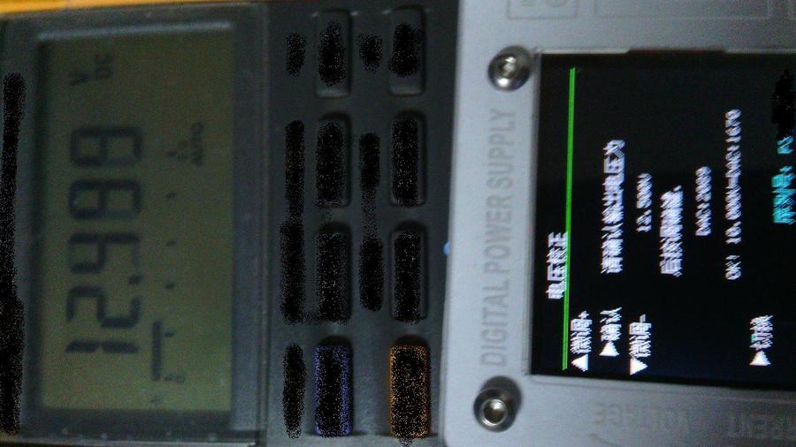 电压12.5V