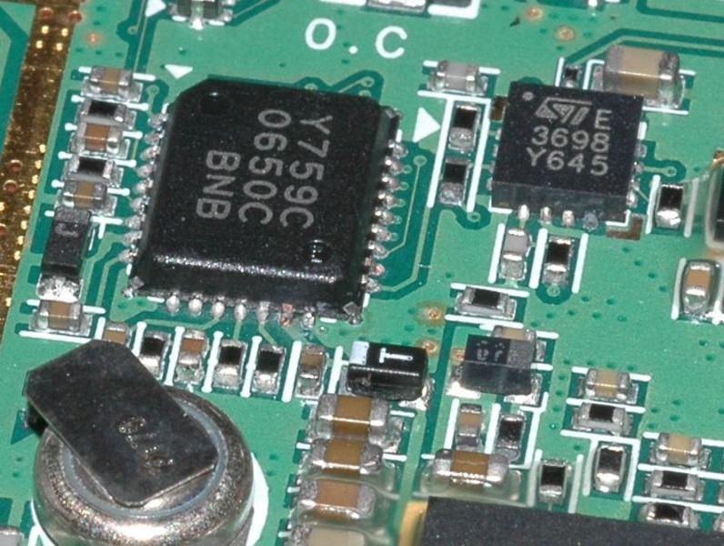 芯片清洗后有一脚绣了