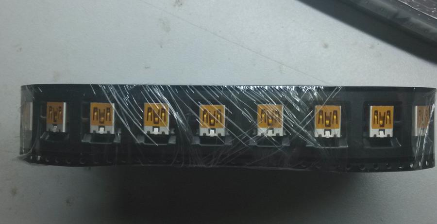 13mini usb 10p.jpg