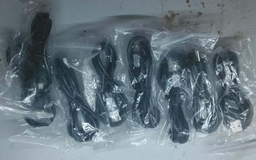 12micro usb.jpg