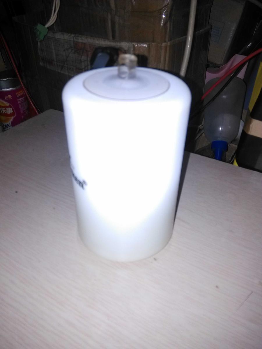 圆形小灯