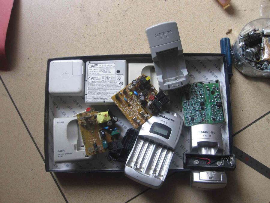 充电器3_compressed.jpg