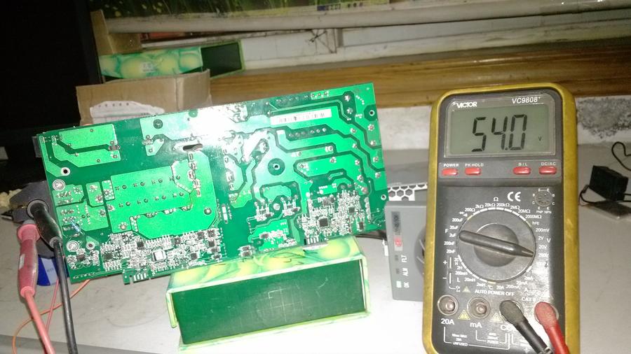 带负载测试，电压基本没有什么变化