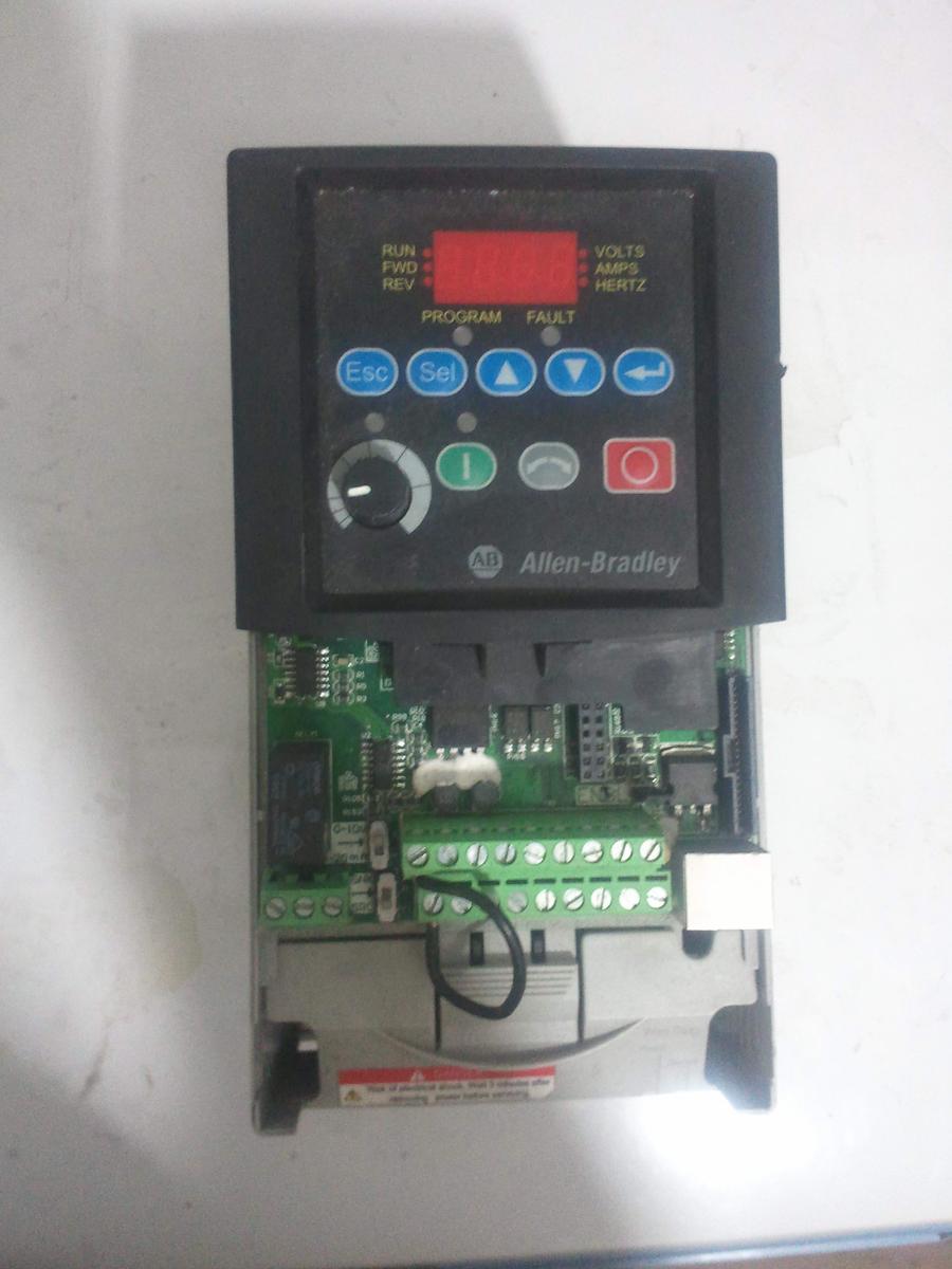 0.75KW变频器