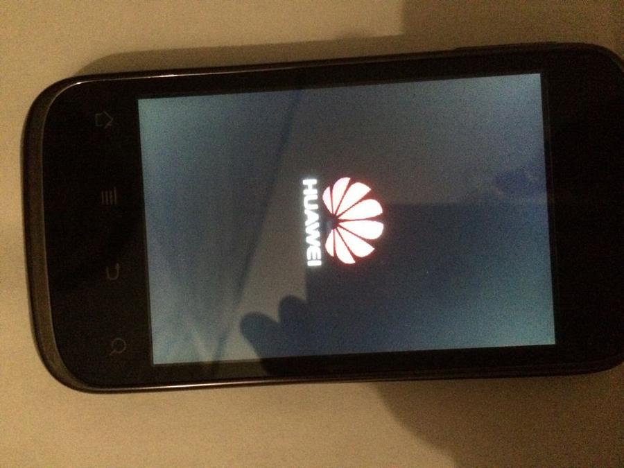 HUAWEI-C8650.jpg