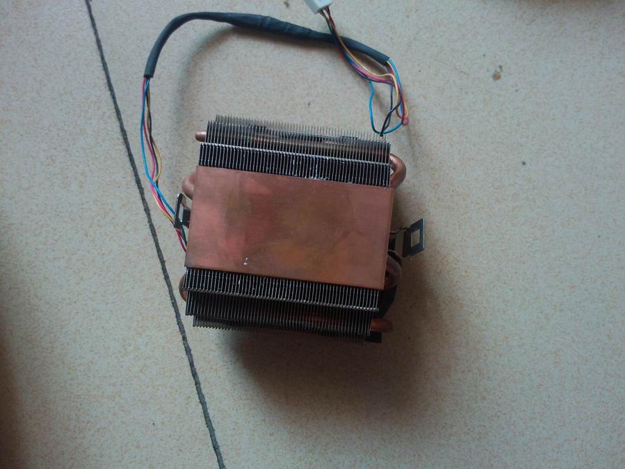 AMD散热风扇1.jpg