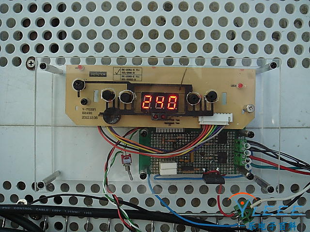 太陽電池控制器04.JPG