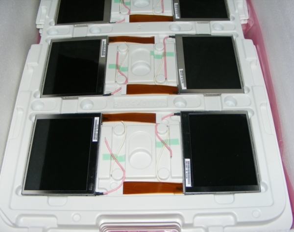 A040CN01.jpg