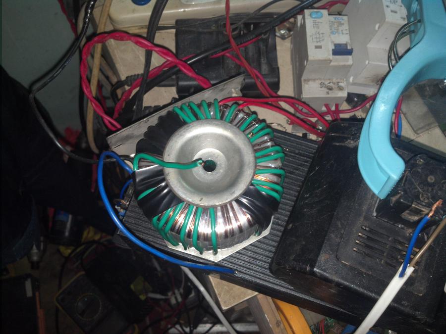 QQ Photo20141024205223.jpg