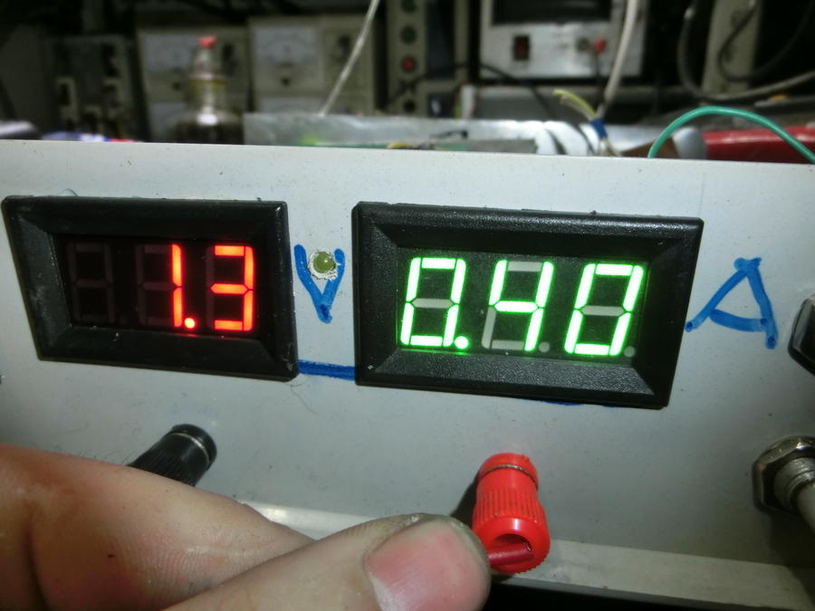 电流往小调只能到400ma.JPG