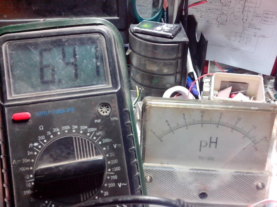 由于我的电流表是7A的，把最大电流限制在6.6A左右