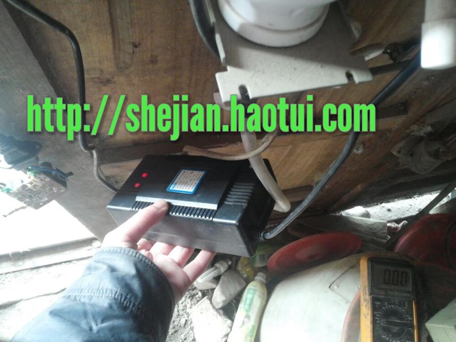 CAM02834_wm.jpg