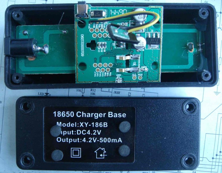 18650锂电池充电座 改DT-14 板偏大.jpg