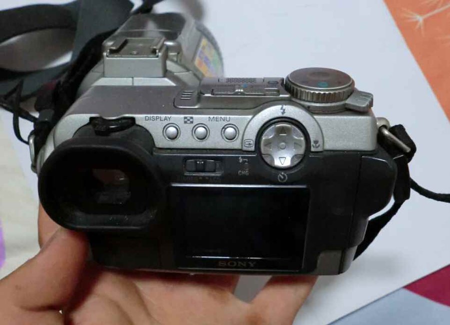 P1HW)C2XM3EP@{_N}~J@6_P.jpg