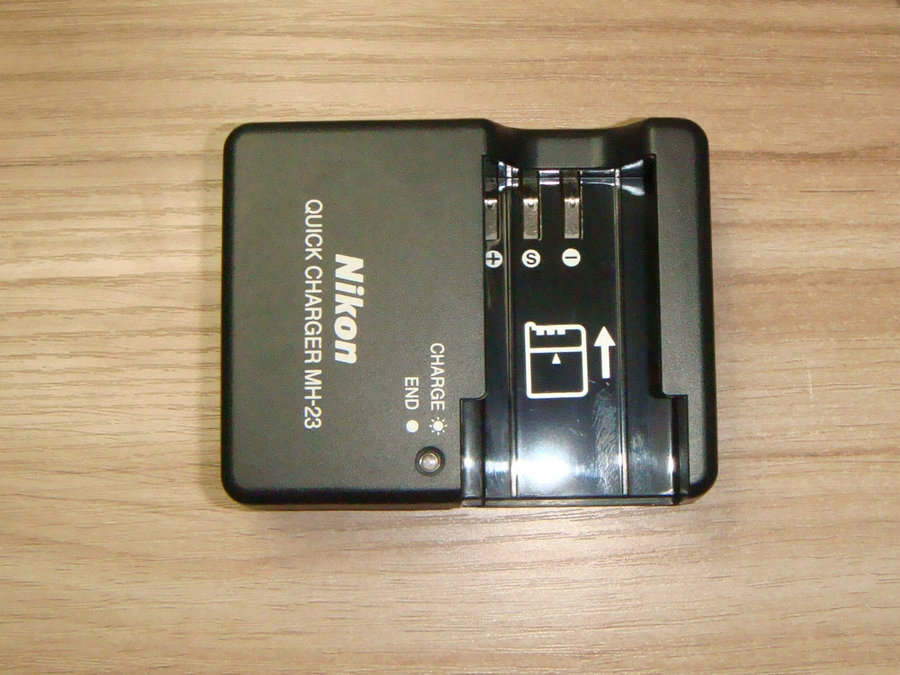 充电器MH23 8.4v-a.JPG