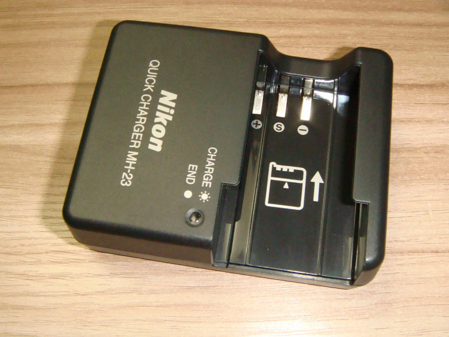 充电器MH23 8.4v-b.JPG