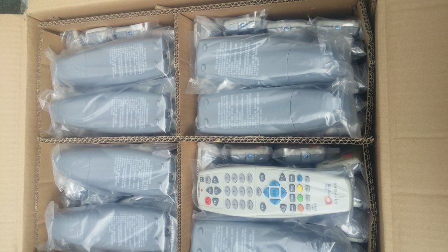 整箱80只，每只一个口袋包装好，全新原装