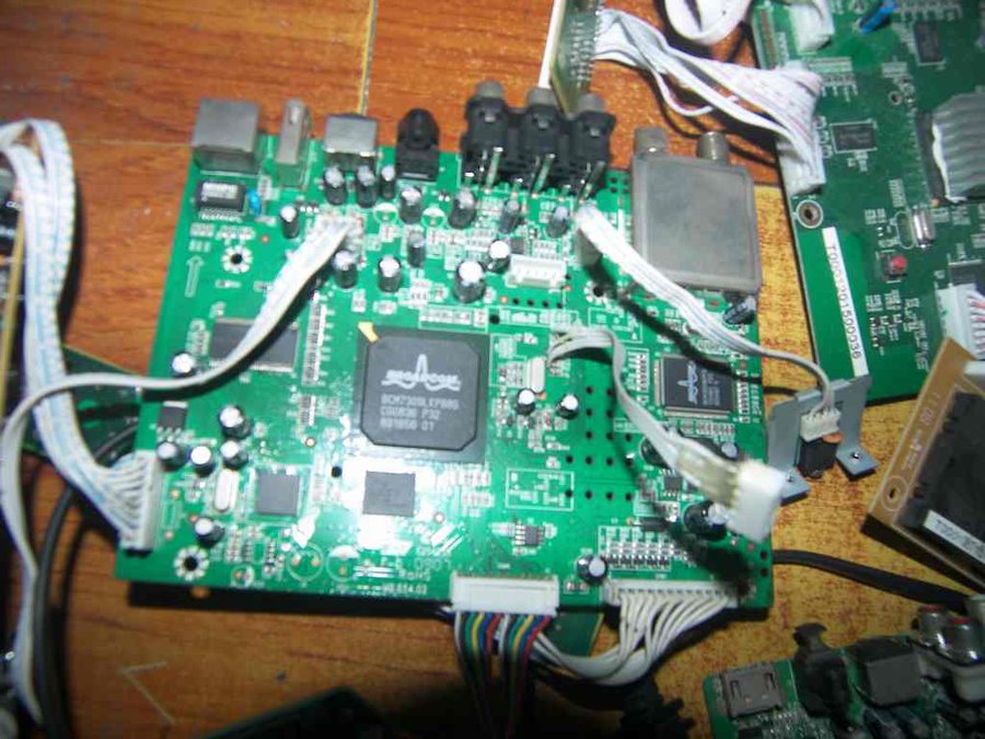 高清机顶盒主板全套