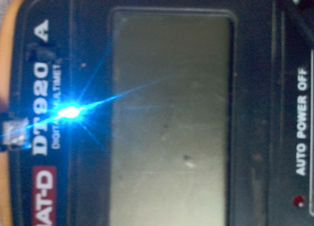 充电完成，绿灯亮了