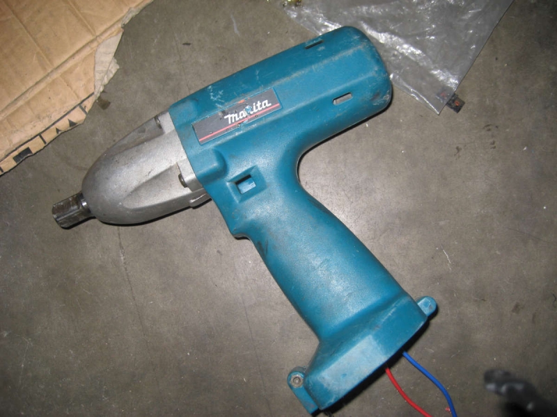 拆原装日本牧田6911hd电动扳手开关坏了可惜