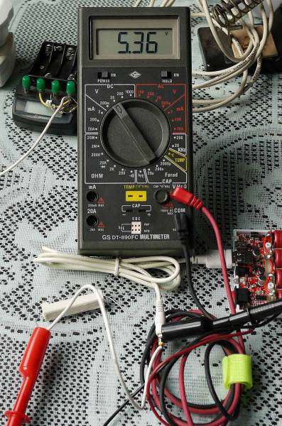 输出空载电压输出