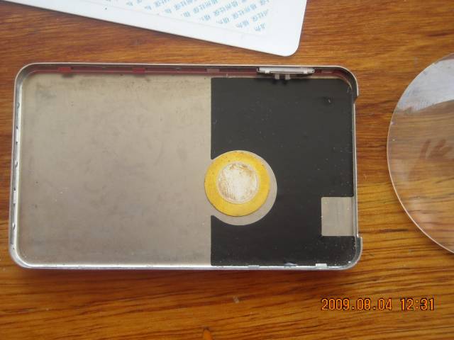 工人的指纹（在压电片那）