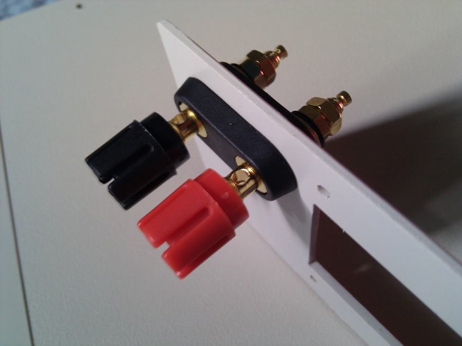 全铜镀金的双香蕉座，全铜的是不是镀金就不知道了，反正金灿灿挺沉的