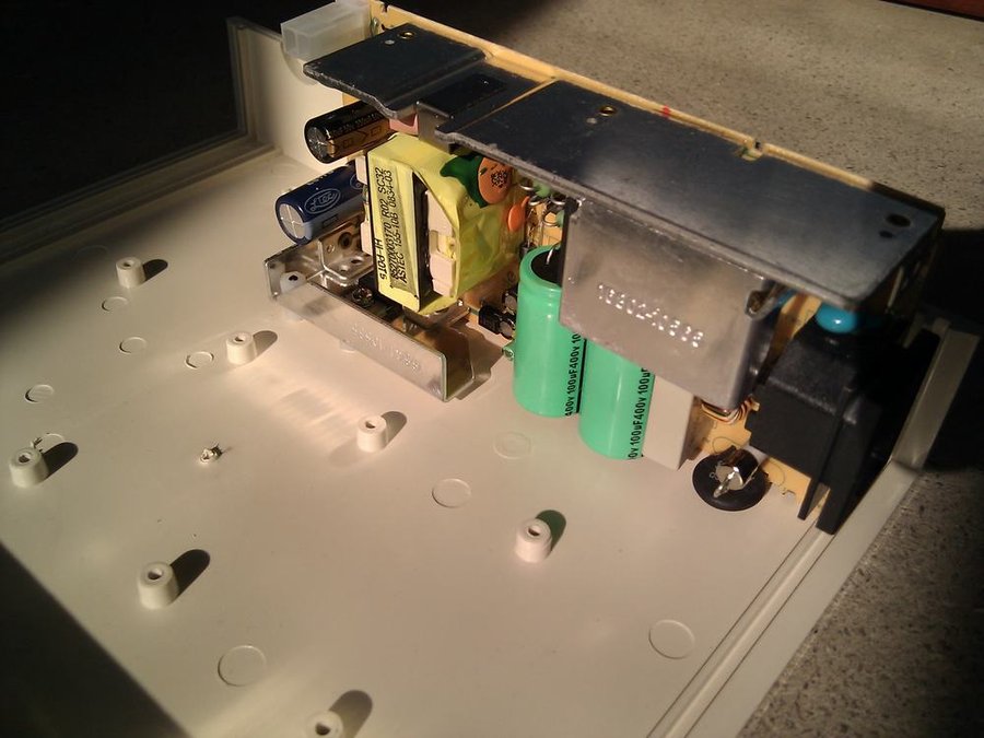 电源打算这样装上去。