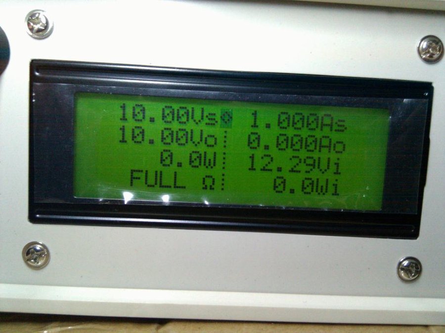 电流比较满意。大概11V开始跳一个字。