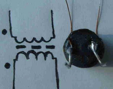 变压器区分引线同名端 底部 DSC02948.jpg