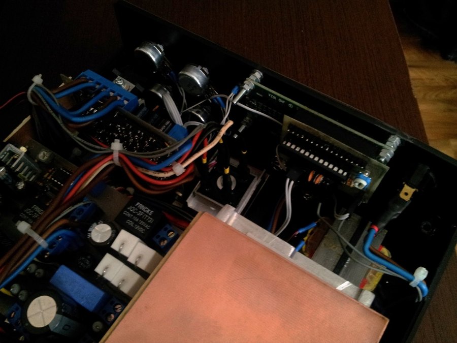 2015444800_1329425748.jpg